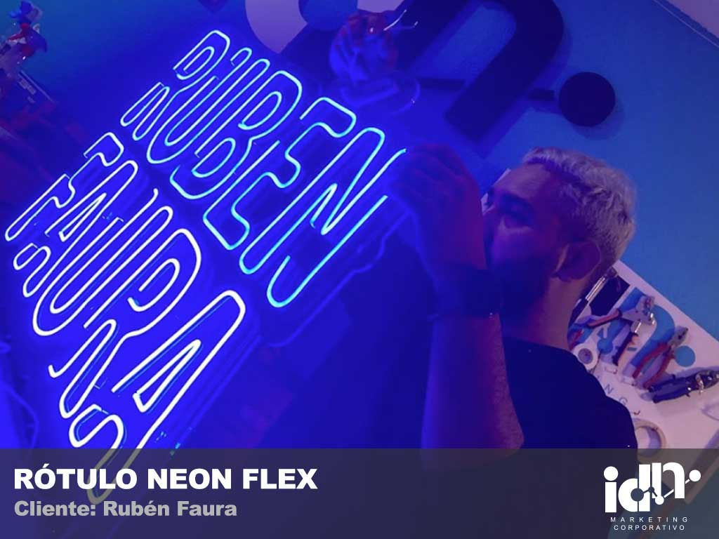 rotulo-neon-azul